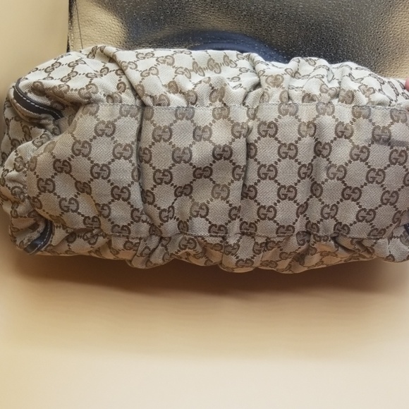 Gucci canvas monogram shoulder bag purse - Picture 3 of 8